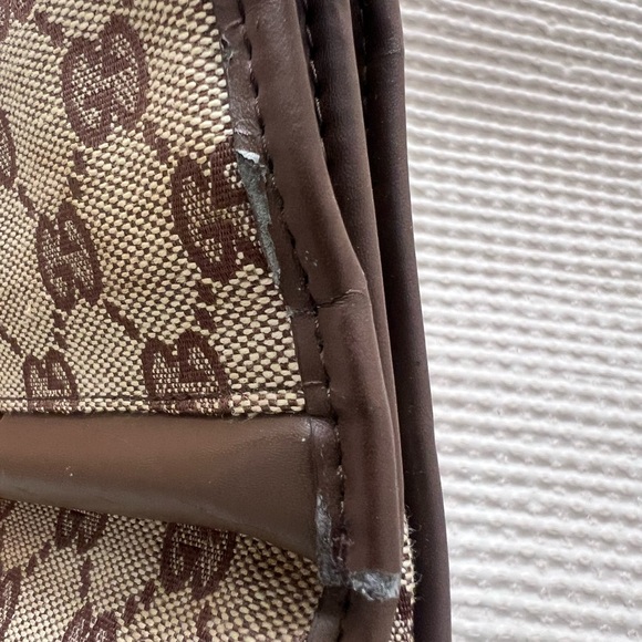 Gucci Beige and Brown Crossbody Bag with Bamboo Detail - Picture 13 of 16